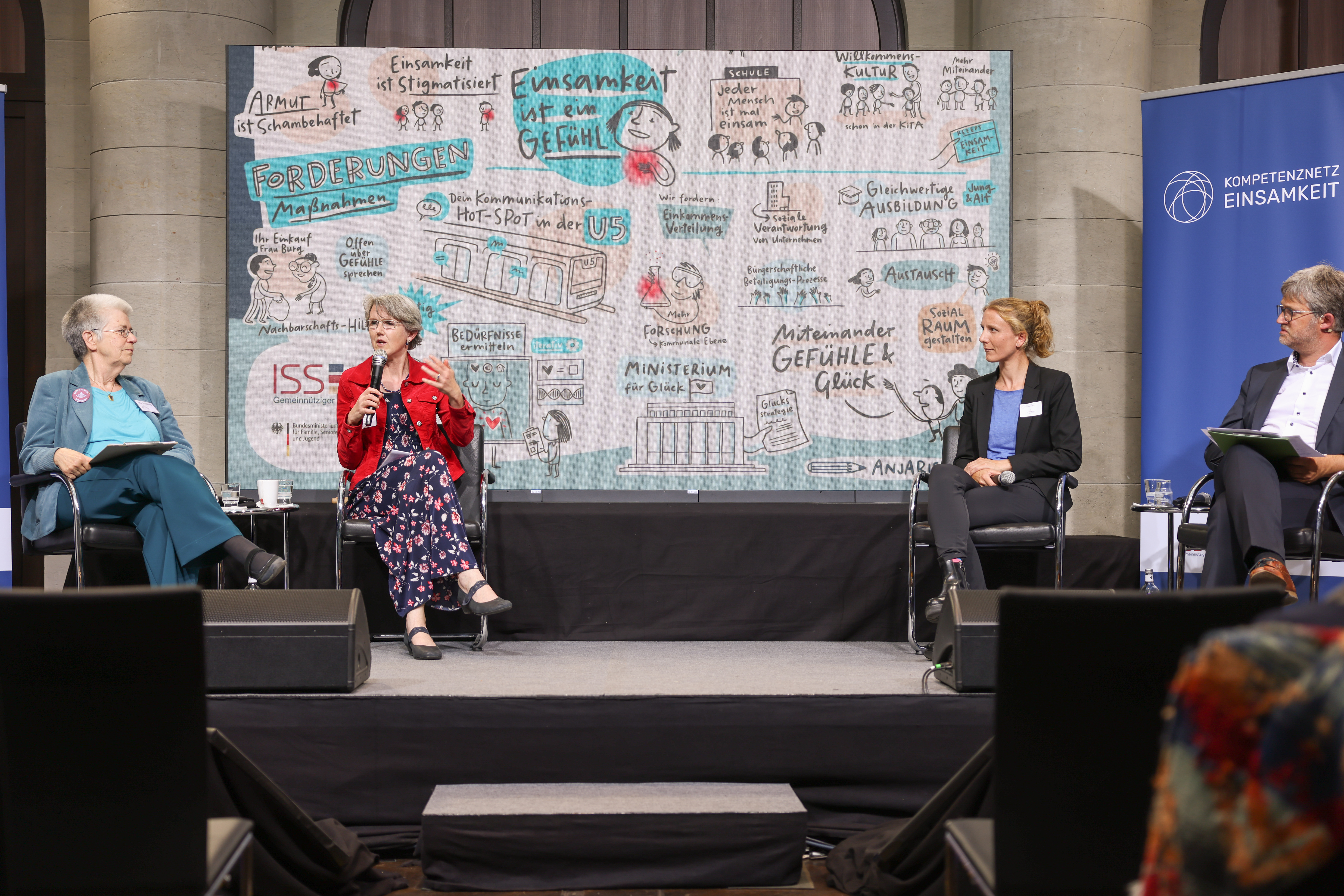 Foto der Abschlusssequenz zur KNE Konferenz im Juni 2022